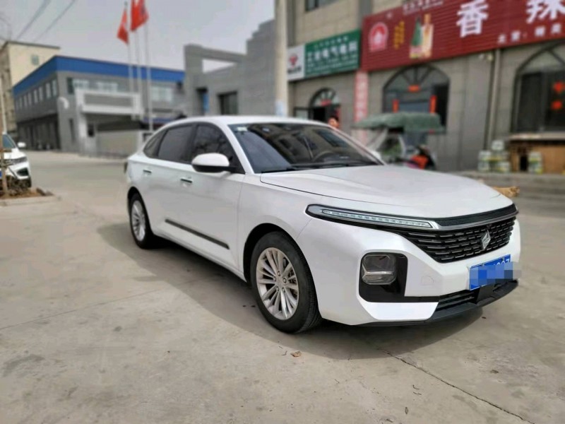 新鄉21年寶駿RC57