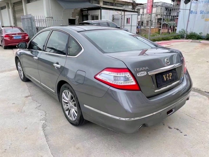 廣州11年日產天籟8