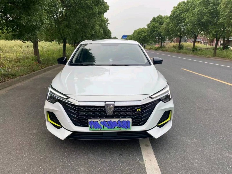 嘉興21年榮威i68