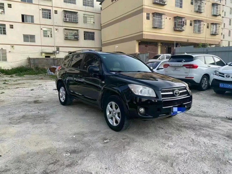 防城港11年豐田RAV4榮放2