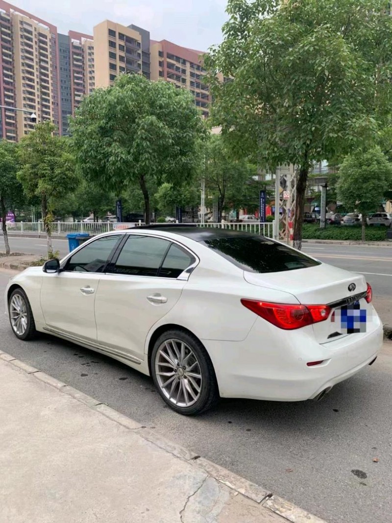 汕頭16年英菲尼迪Q50L9