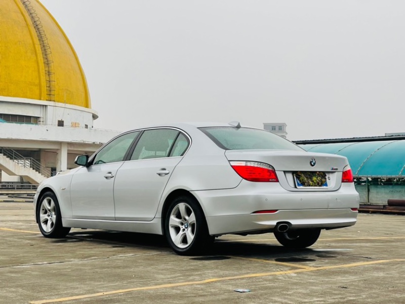 东莞10年宝马5系2