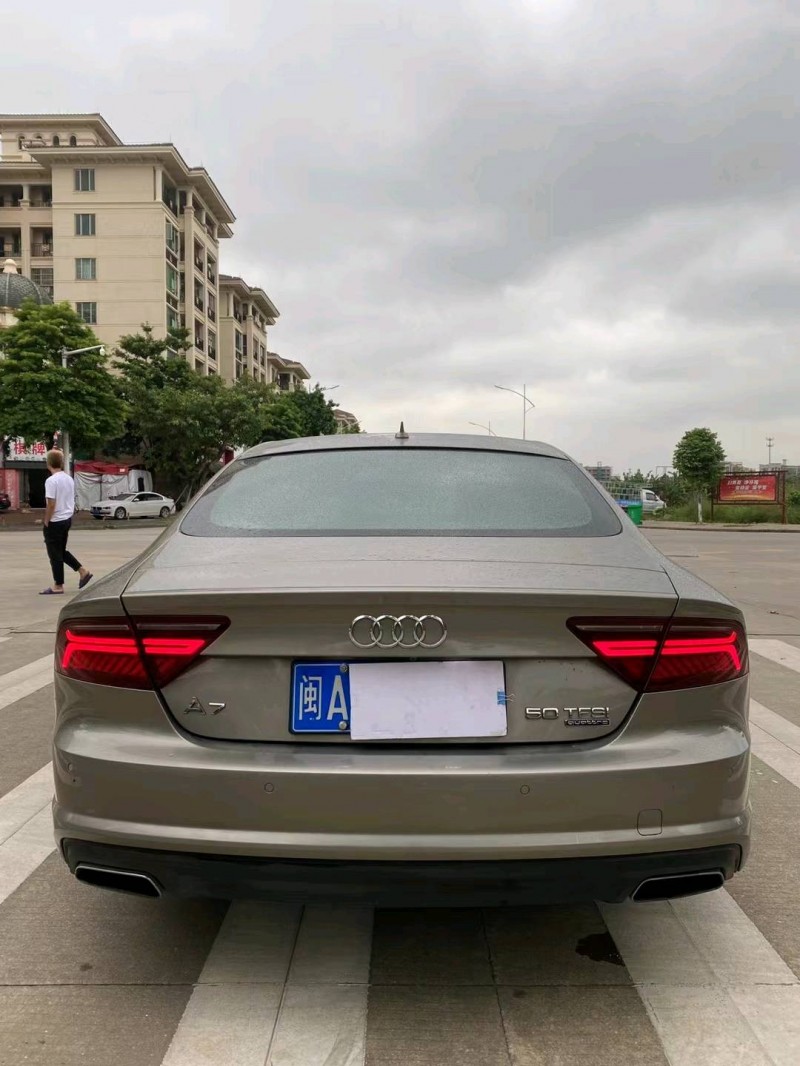 珠海16年奧迪A7L1