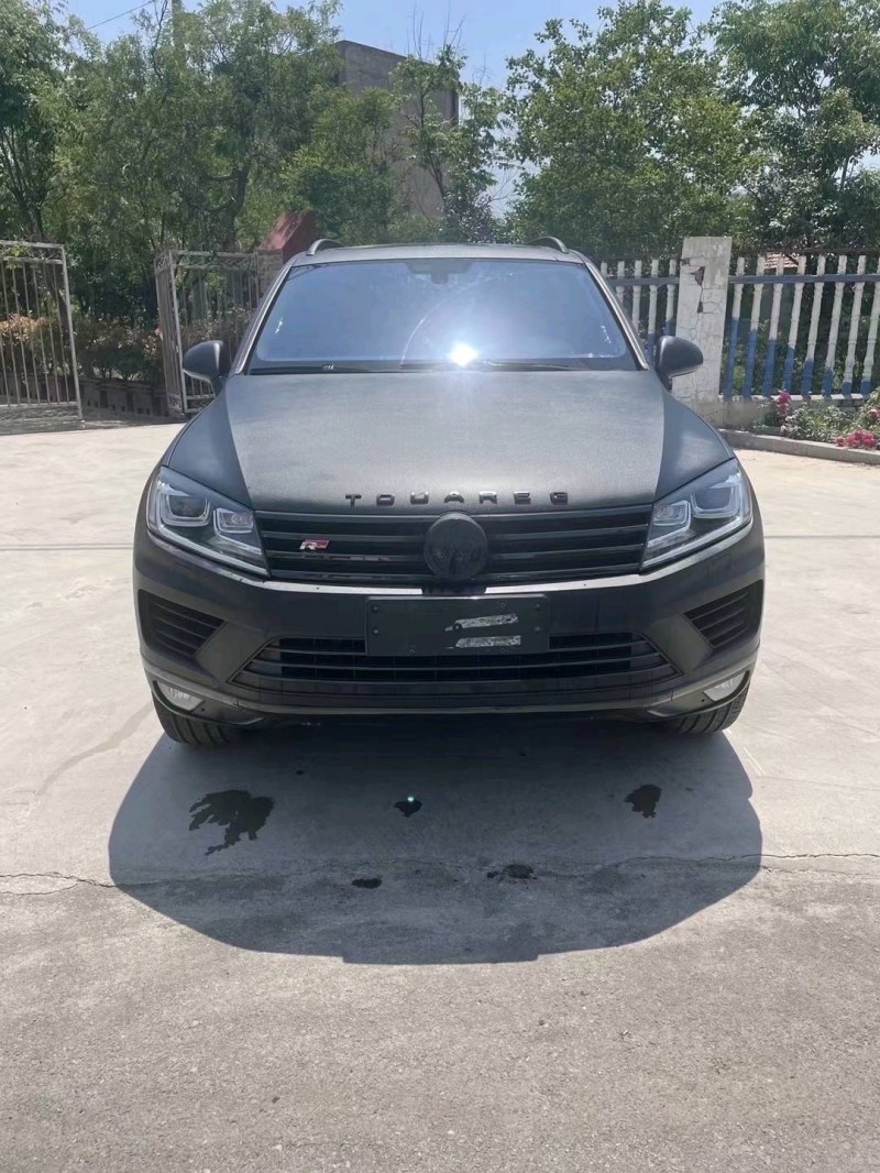 北京17年大众途锐8