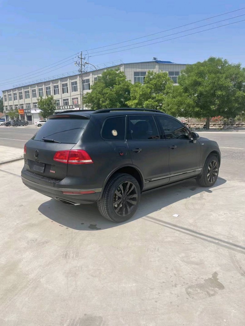 北京17年大众途锐6