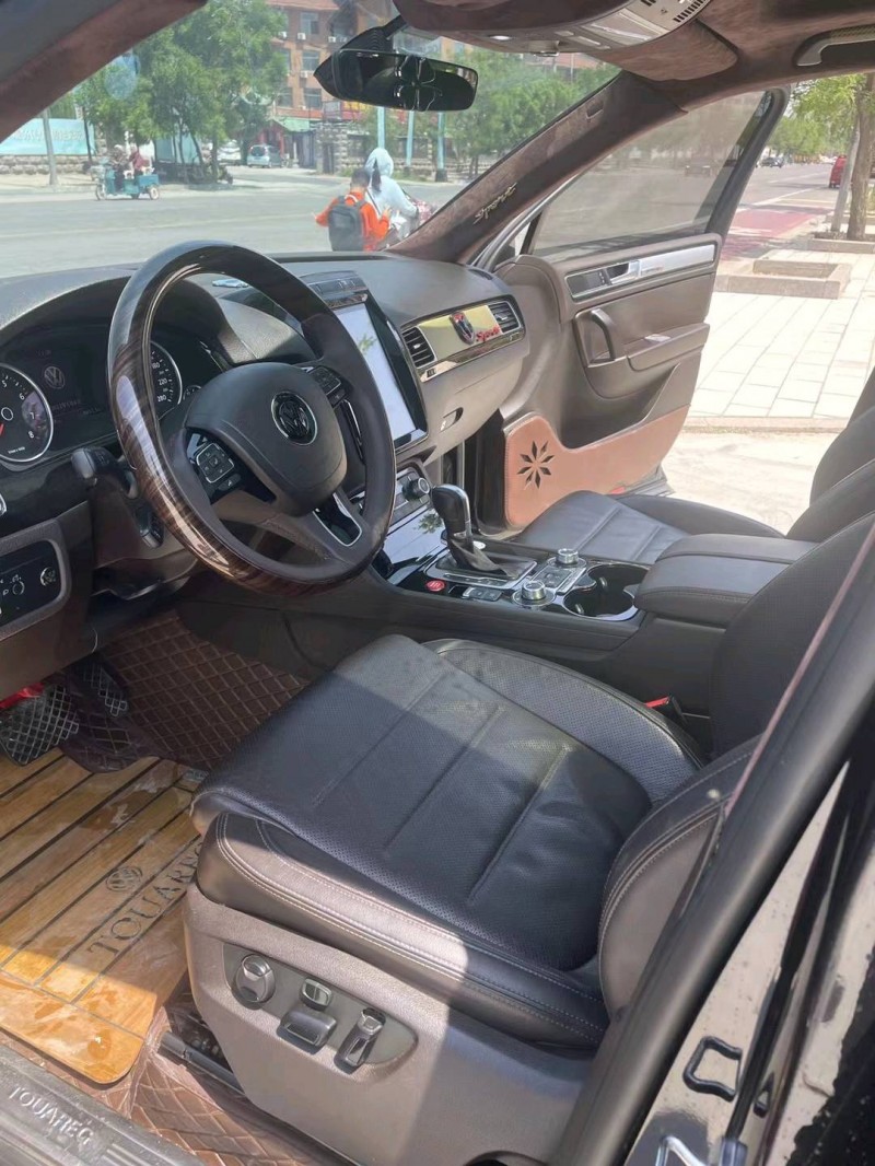 北京17年大众途锐3