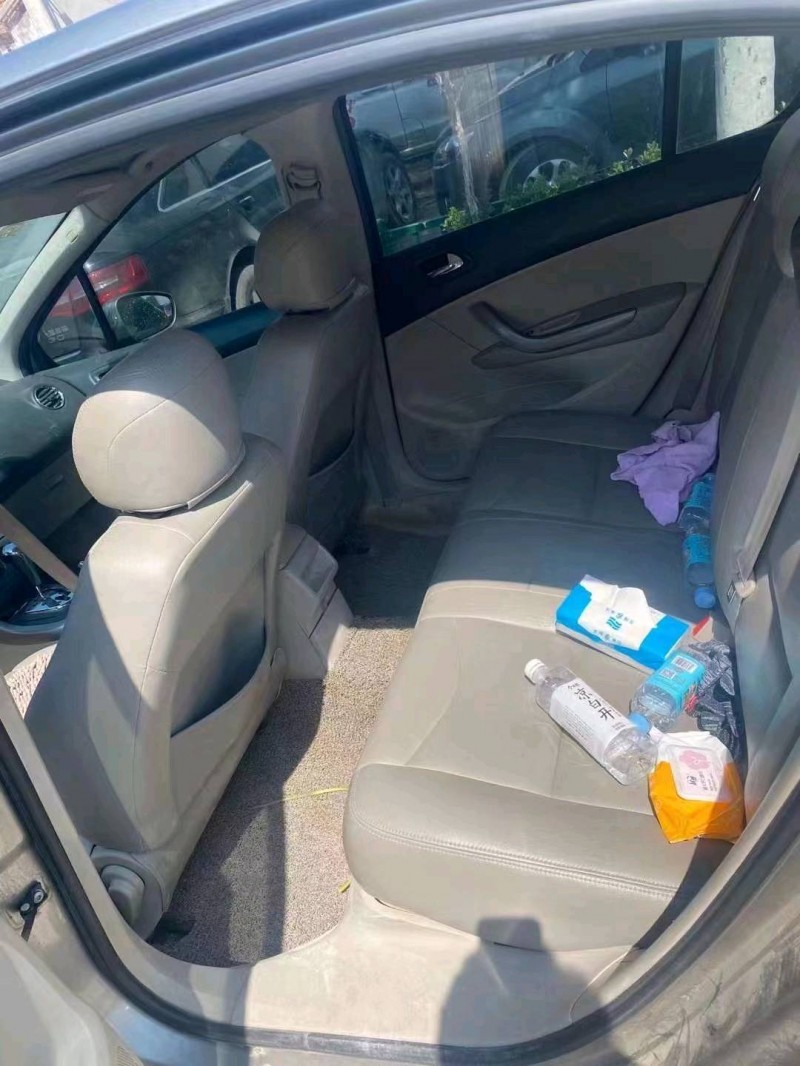 北京12年标致4085