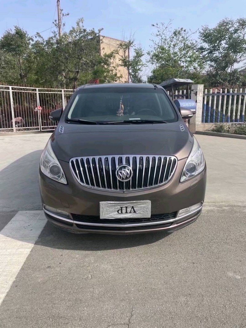 北京12年别克GL86