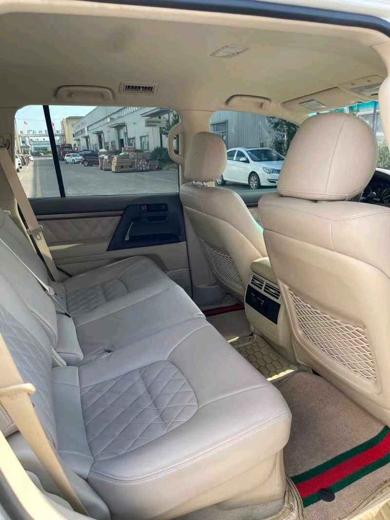 徐州20年丰田兰德酷路泽2