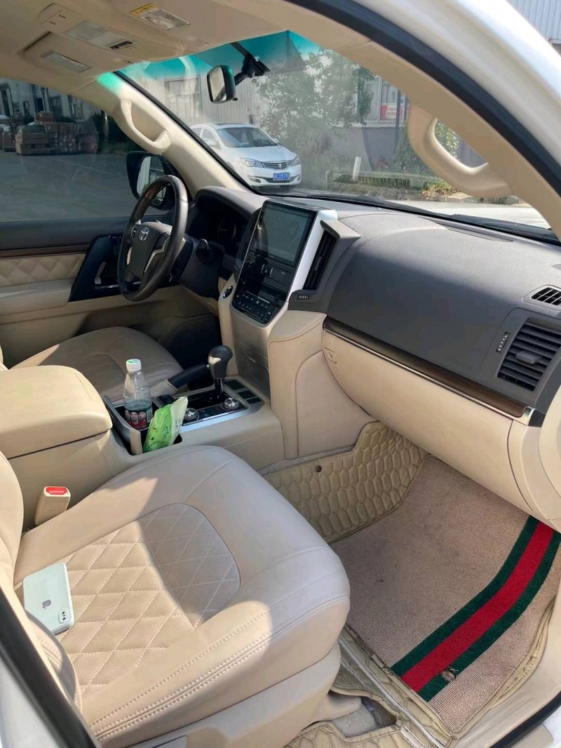 徐州20年丰田兰德酷路泽8