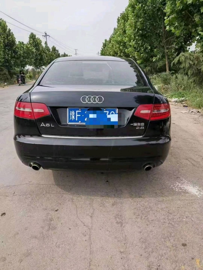 鄭州11年奧迪A6L2