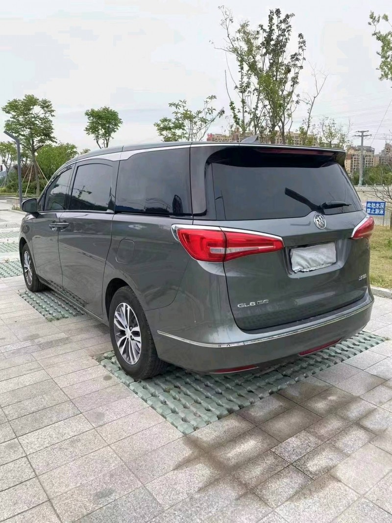 徐州18年别克GL88