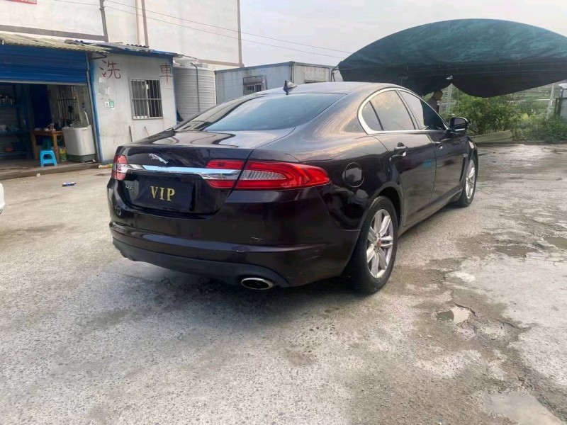 黔西南13年捷豹XF1