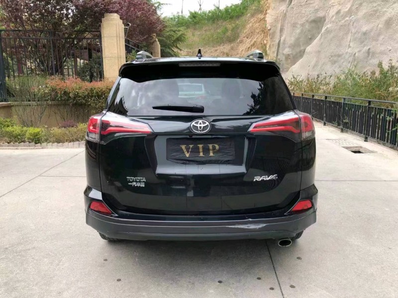 棗莊19年豐田RAV4榮放1
