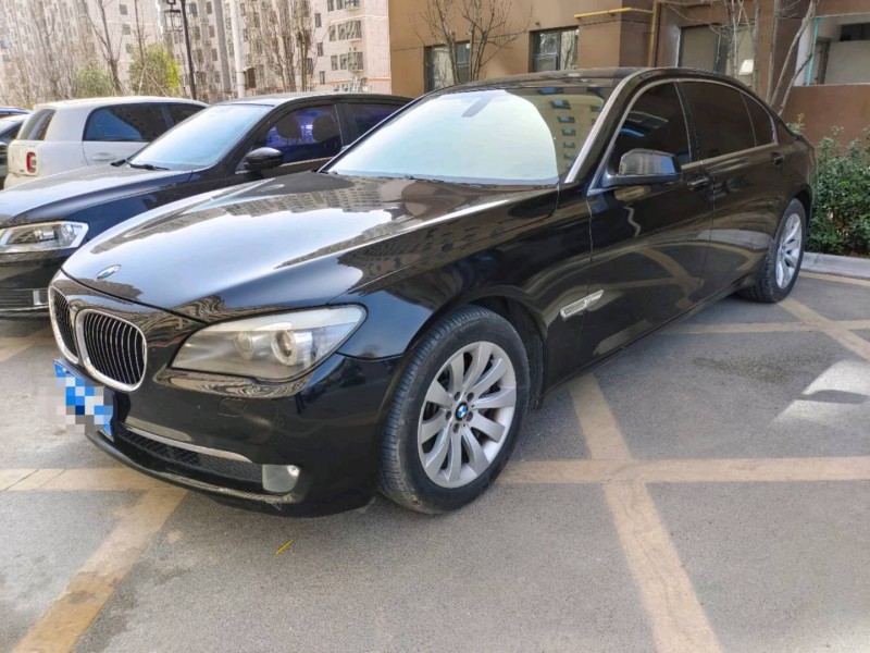 北京11年宝马7系5