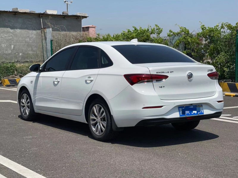 唐山20年别克英朗1