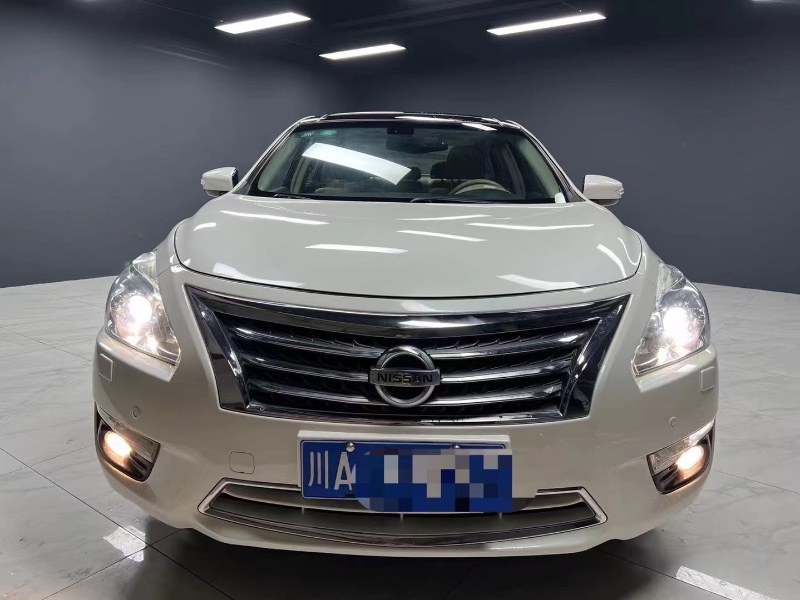 成都15年日產天籟9