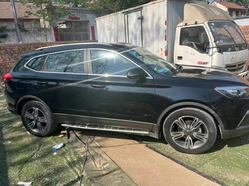 棗莊16年獵豹汽車CS103