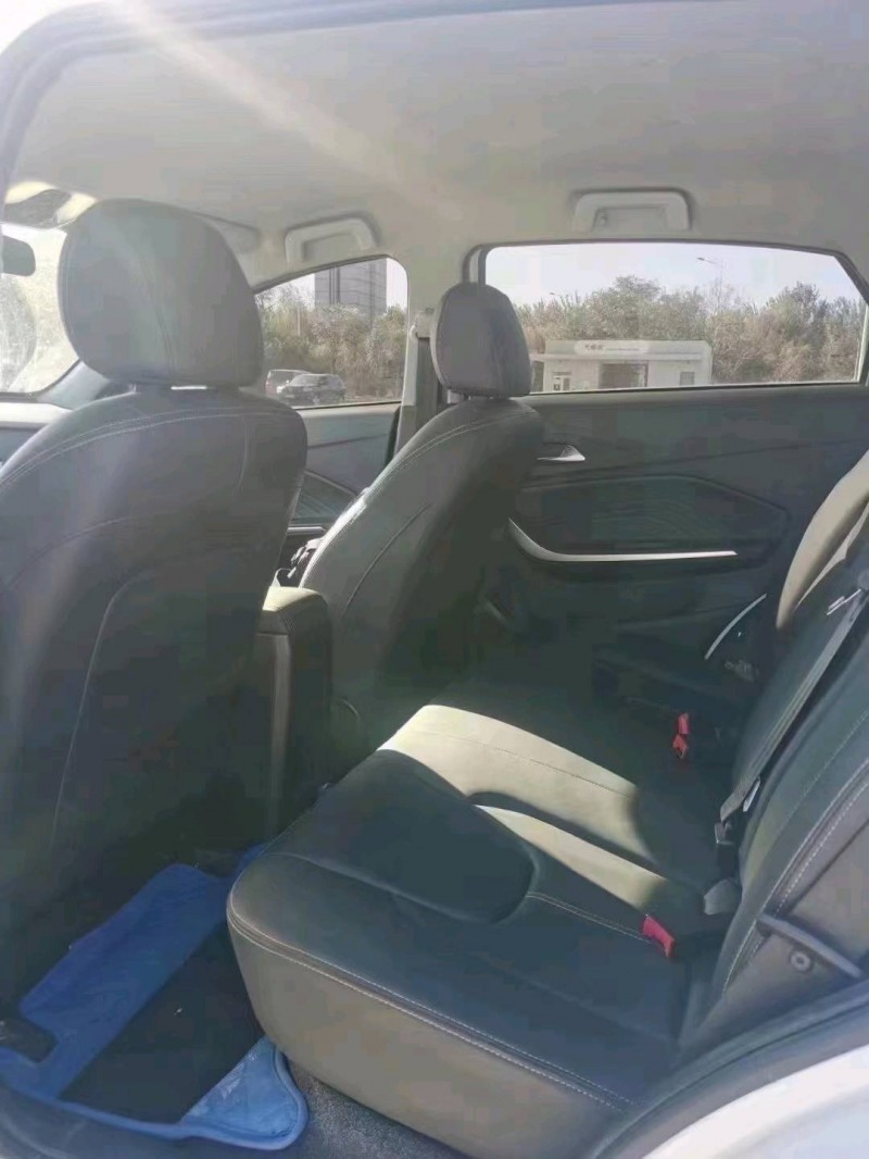 北京21年奇瑞瑞虎3x1