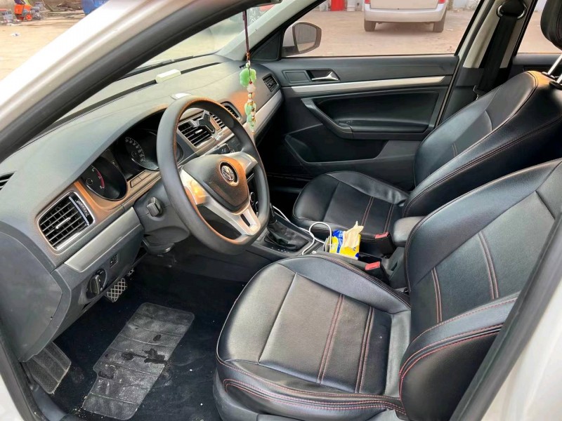 徐州16年大众朗逸9