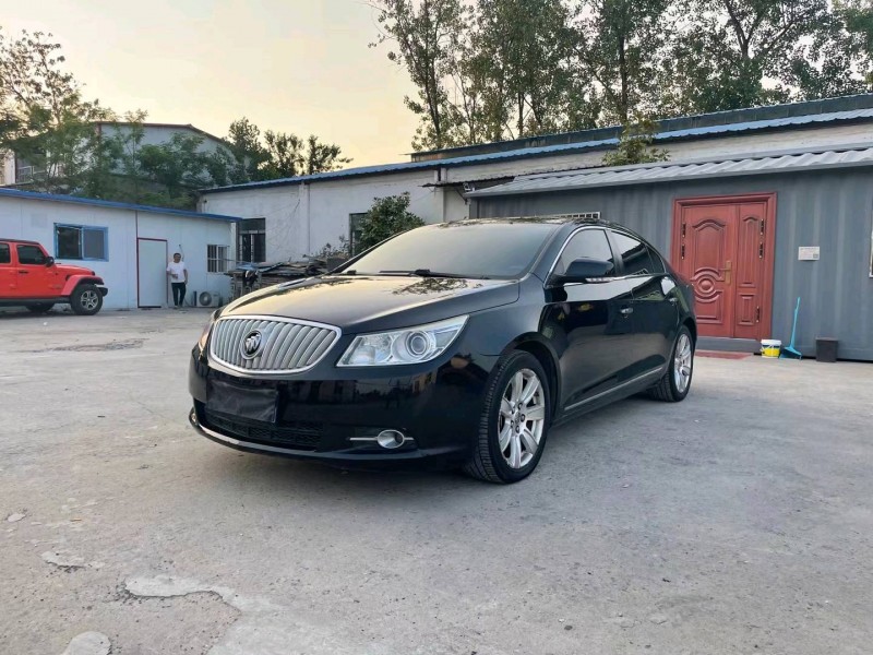 徐州12年别克君越7