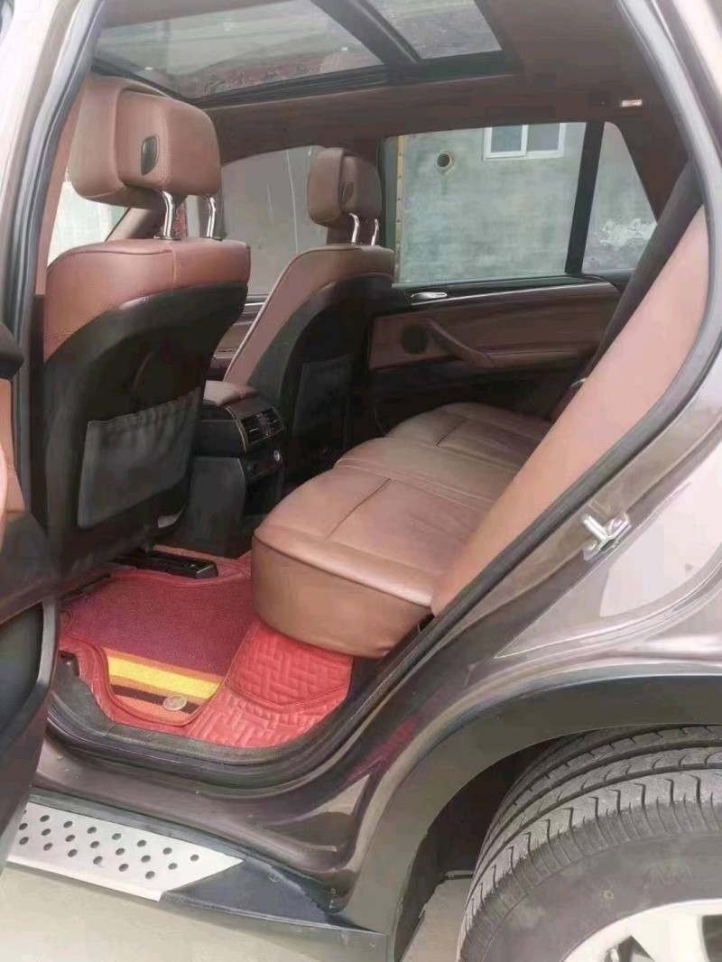 北京13年宝马X52