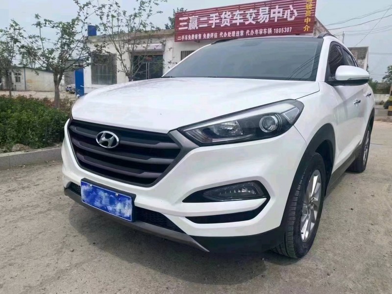 北京17年现代途胜1