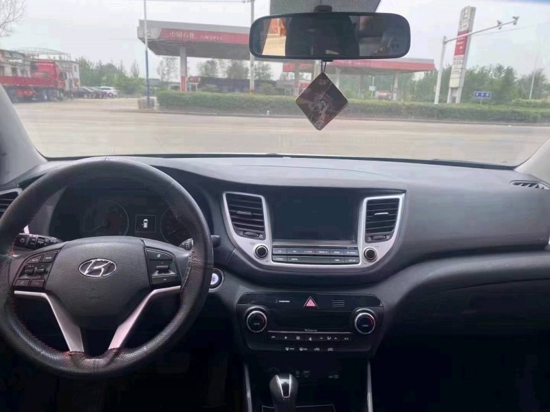 北京17年现代途胜4