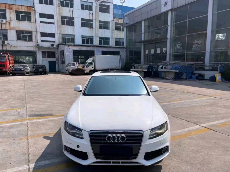 煙臺12年奧迪A4L6
