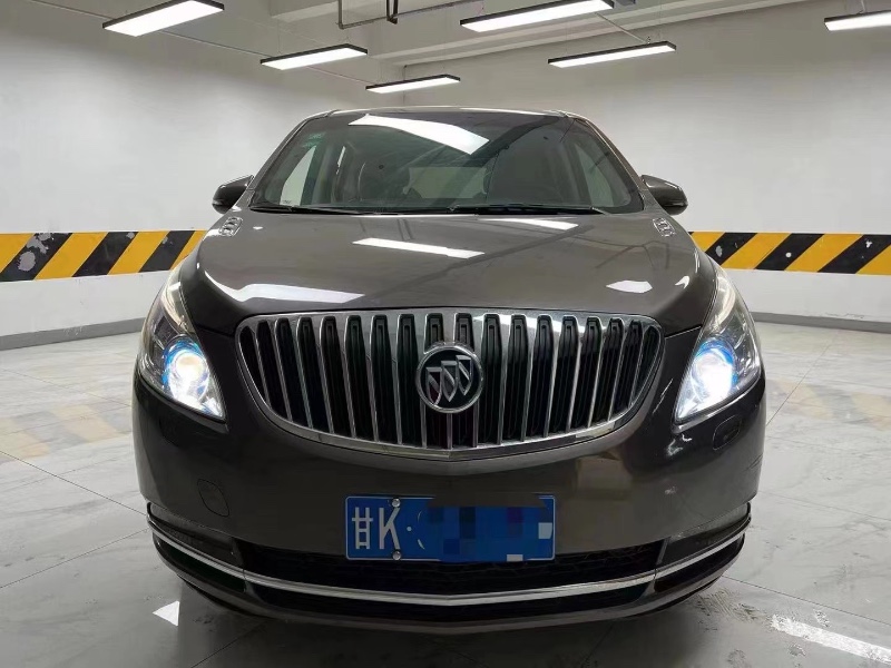 成都11年別克GL81
