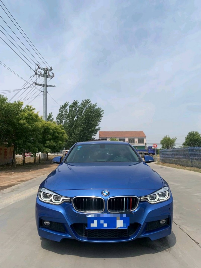 北京17年宝马3系1