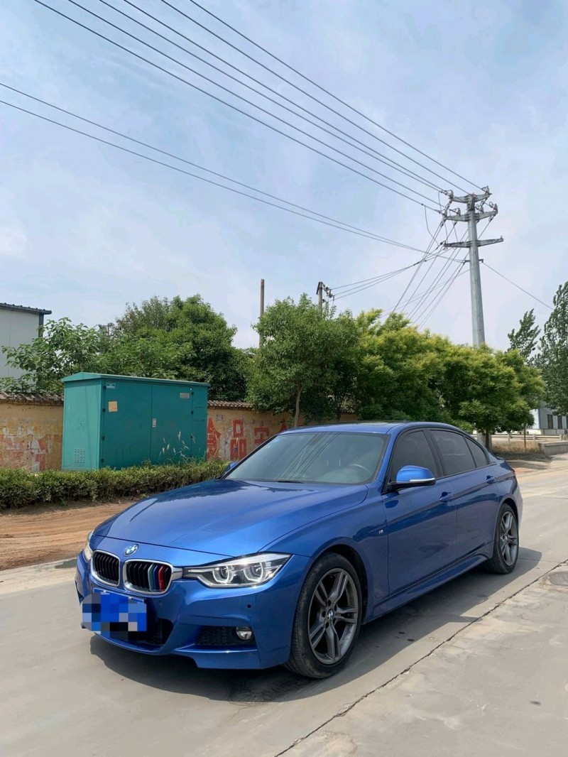 北京17年宝马3系2