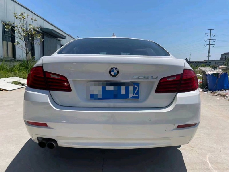 北京16年宝马5系1