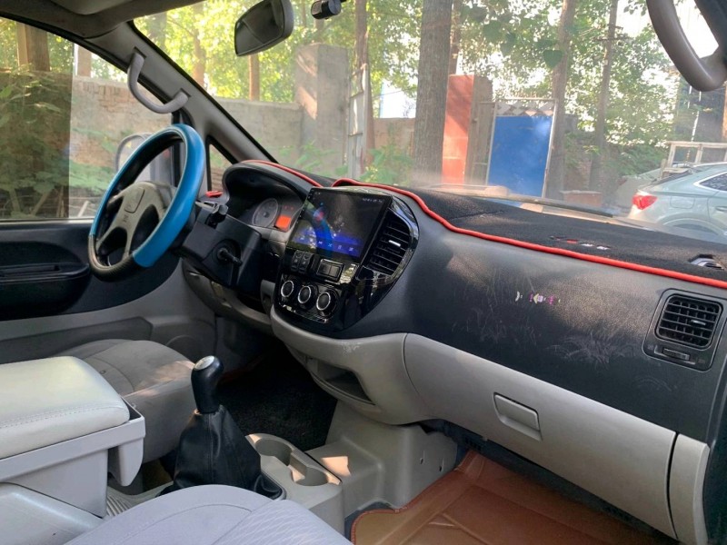 北京16年东风菱智4