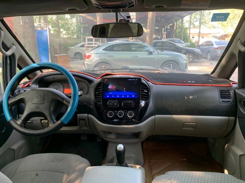 北京16年东风菱智7