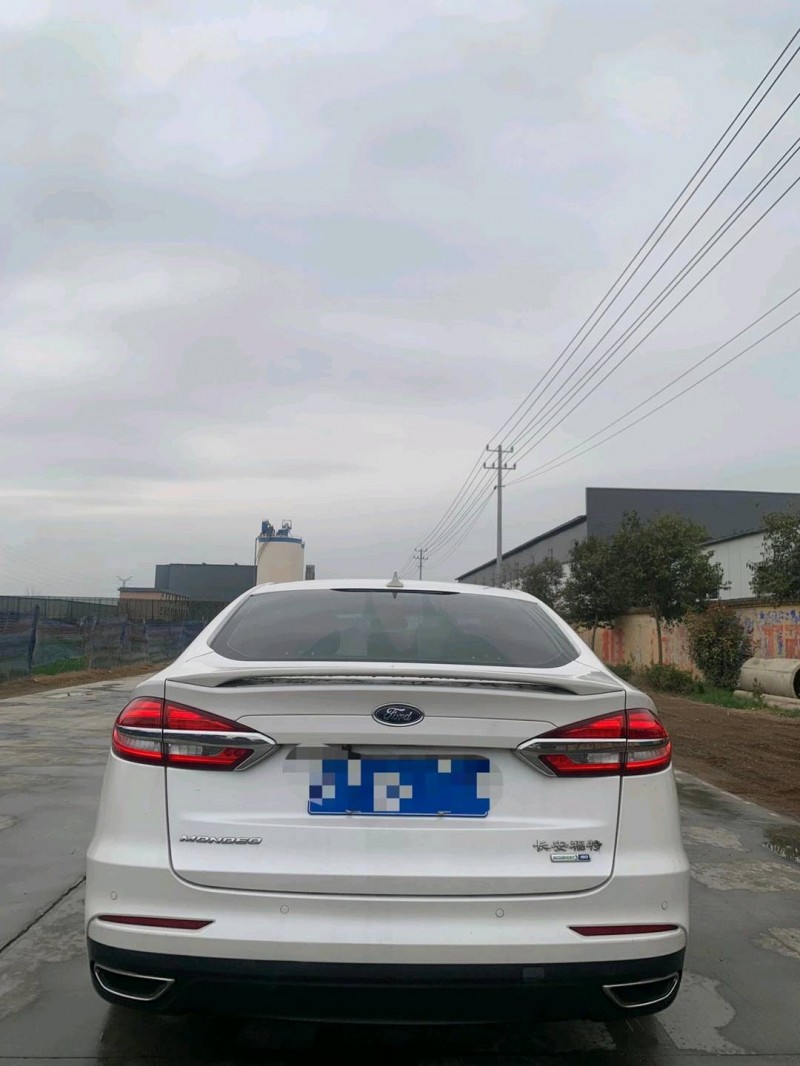 北京19年福特蒙迪欧9