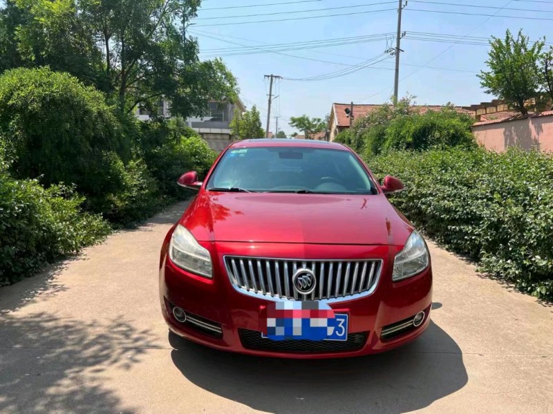 青岛13年别克君威1