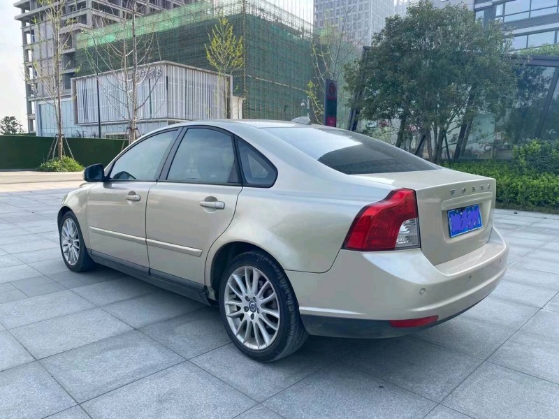 湖州11年沃爾沃S408