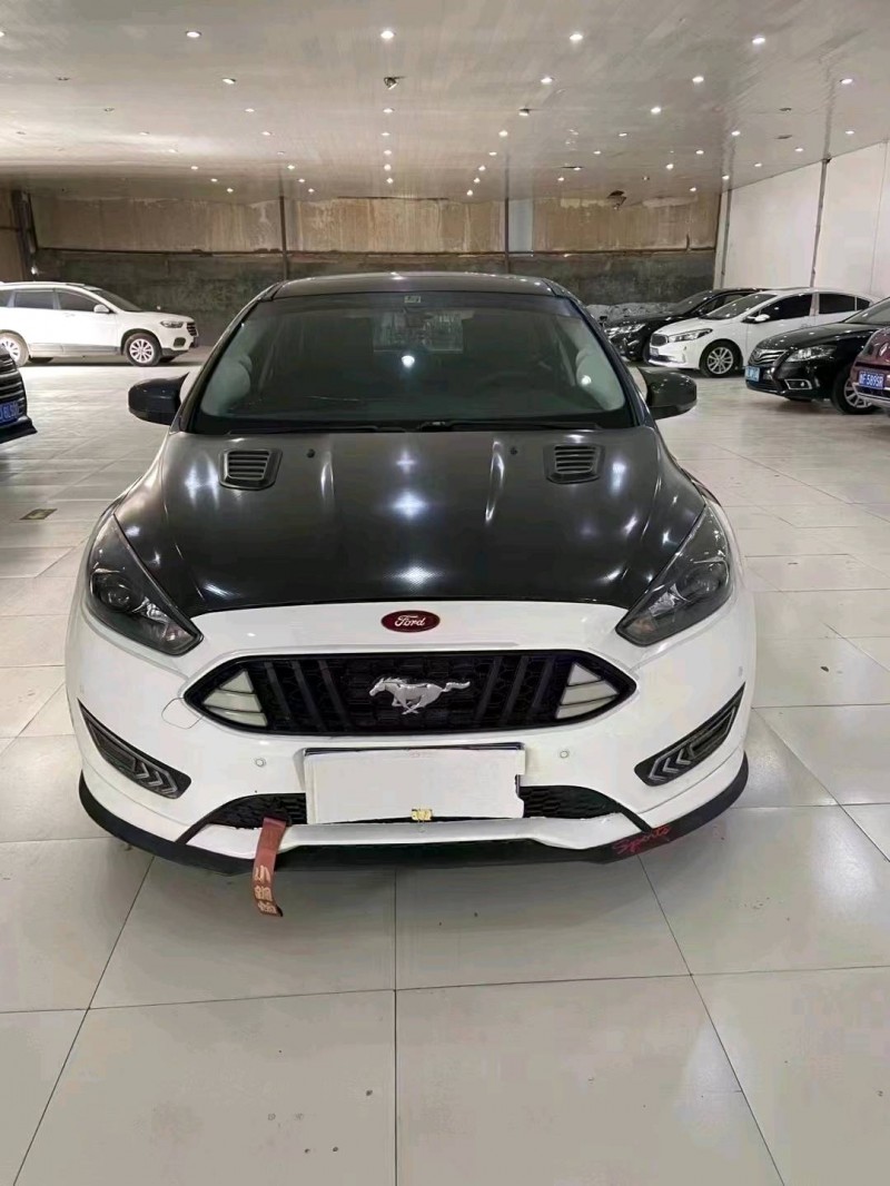 北京16年福特福克斯1