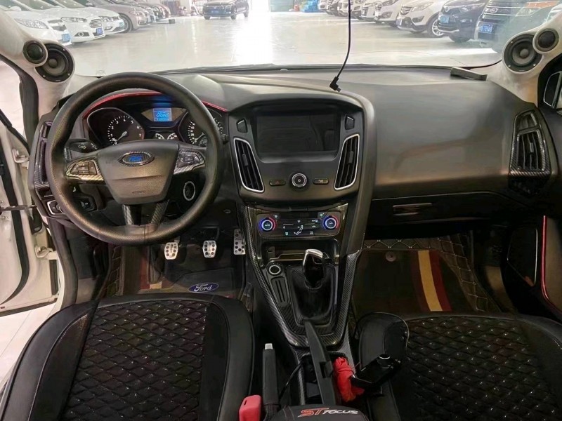 北京16年福特福克斯6