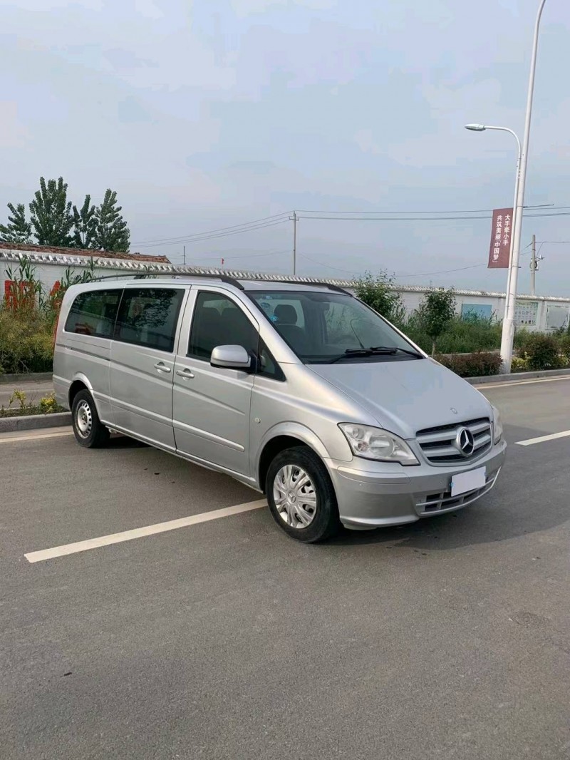 徐州12年奔驰威霆7