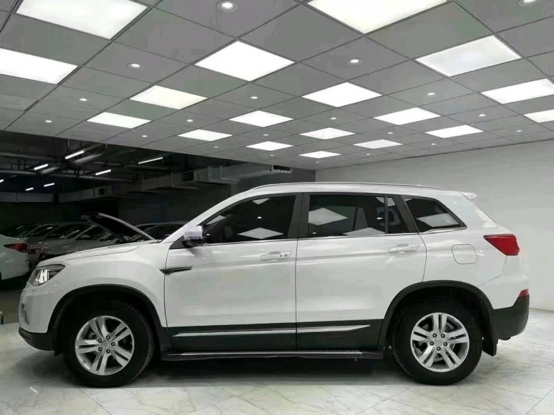 成都17年長安汽車CS753