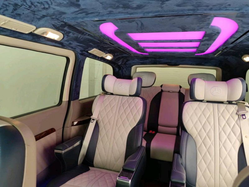 北京16年奔驰唯雅诺3