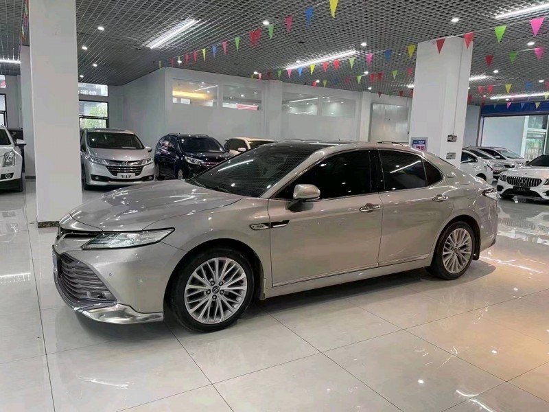 北京19年丰田凯美瑞3