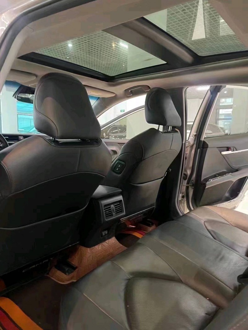 北京19年丰田凯美瑞2