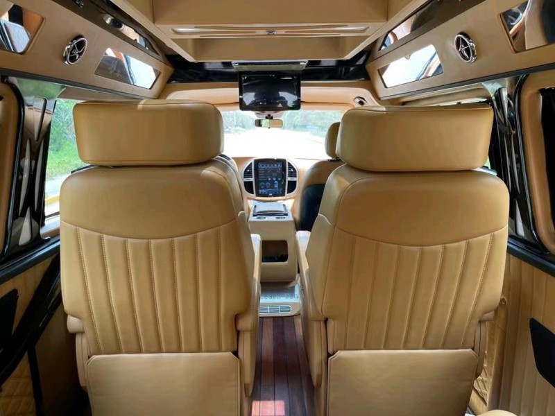 盐城19年奔驰威霆6