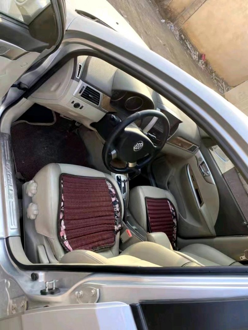 北京15年别克凯越2