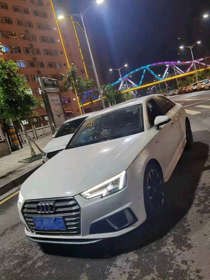 德陽19年奧迪A4L3