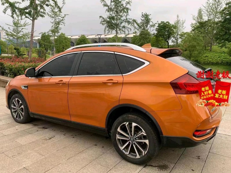 南寧18年納智捷優6 SUV4