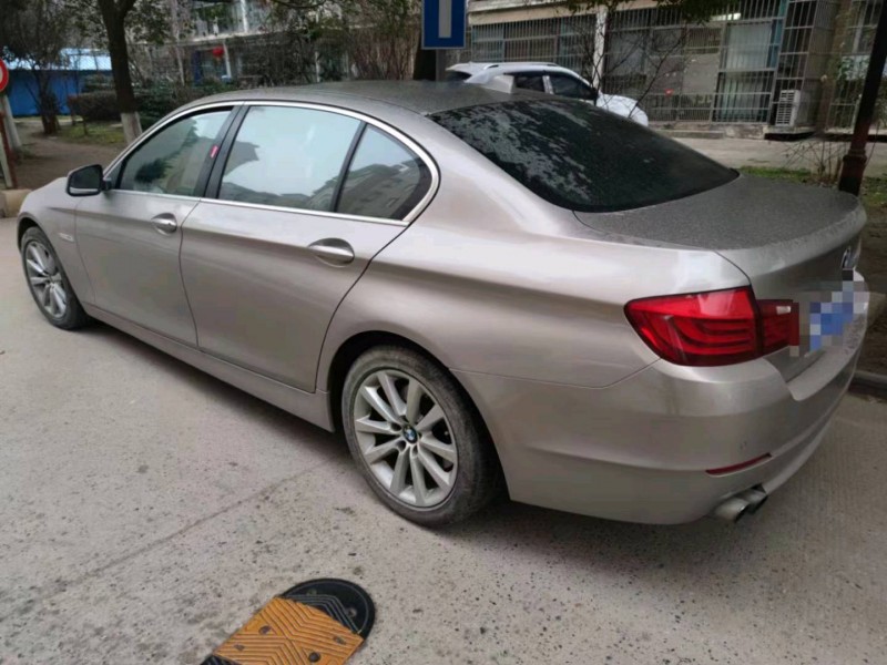 北京12年宝马5系4